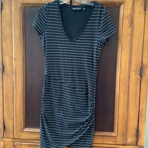 ATHLETA Women's Central Stripe Dress Black & White ruched Short Sleeve S
